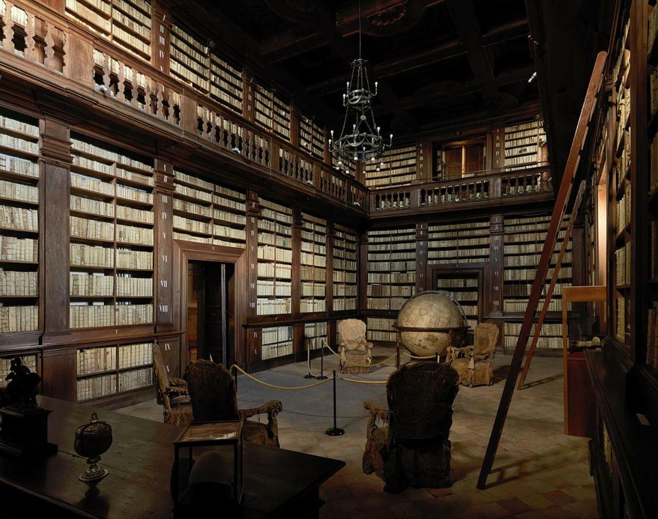 Appartamento A Palazzo Vinci フェルモ エクステリア 写真